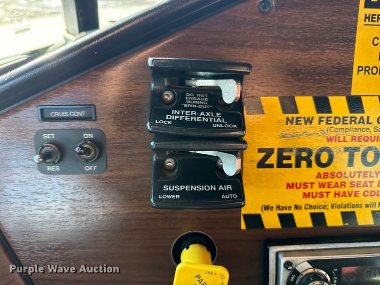 image for item EG2019 2004 Freightliner FLD112 fuel truck