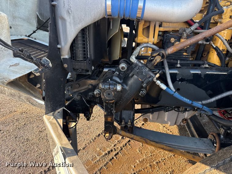 image for item EG2019 2004 Freightliner FLD112 fuel truck