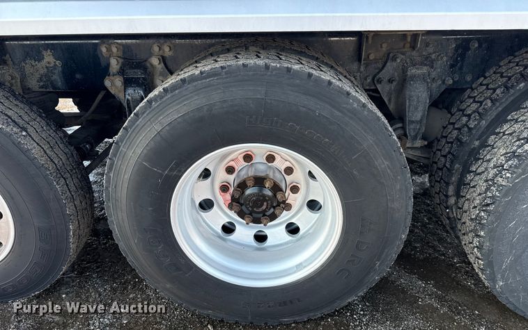 image for item EG2019 2004 Freightliner FLD112 fuel truck