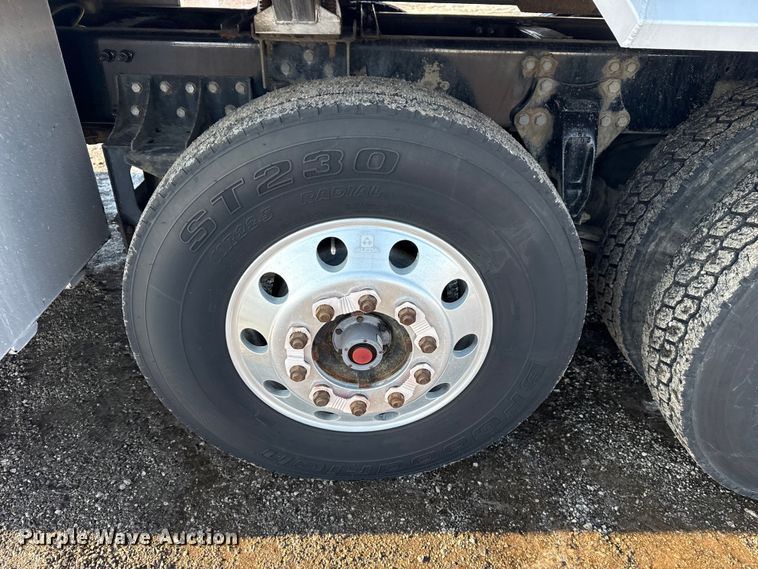 image for item EG2019 2004 Freightliner FLD112 fuel truck