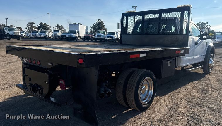 image for item EG2043 2018 Ford F450 Super Duty XL Ext. Cab flatbed pickup truck