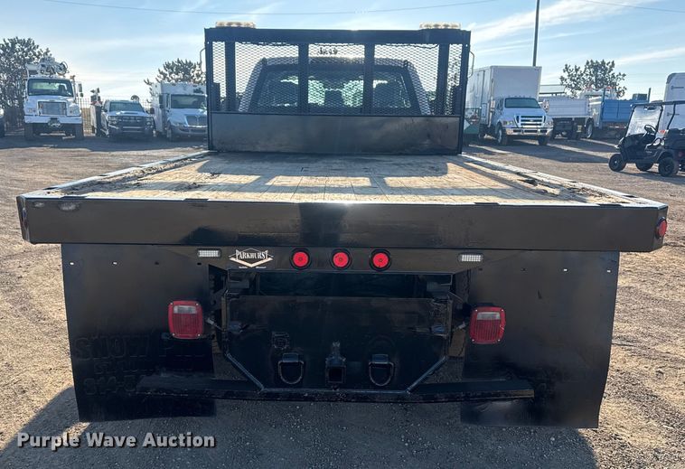 image for item EG2043 2018 Ford F450 Super Duty XL Ext. Cab flatbed pickup truck