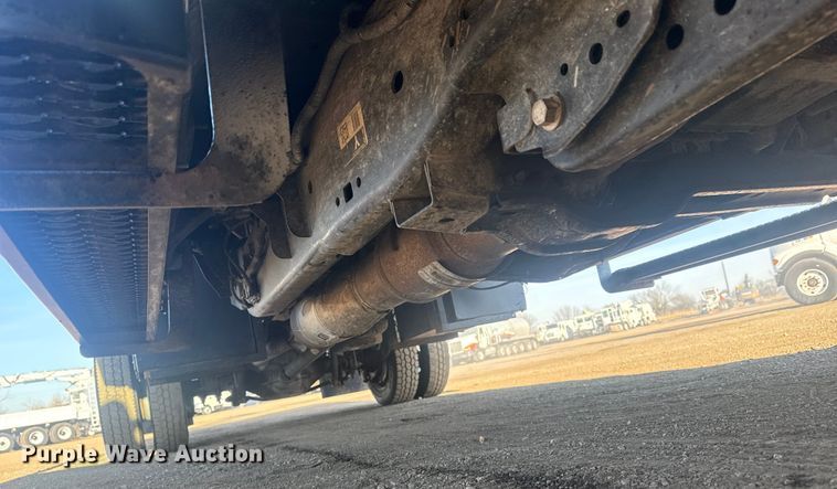 image for item EG2043 2018 Ford F450 Super Duty XL Ext. Cab flatbed pickup truck