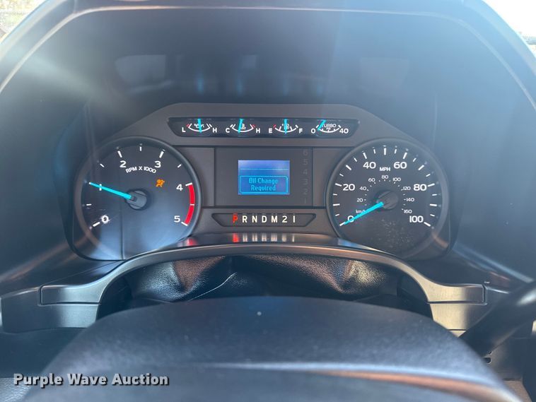 image for item EG2043 2018 Ford F450 Super Duty XL Ext. Cab flatbed pickup truck