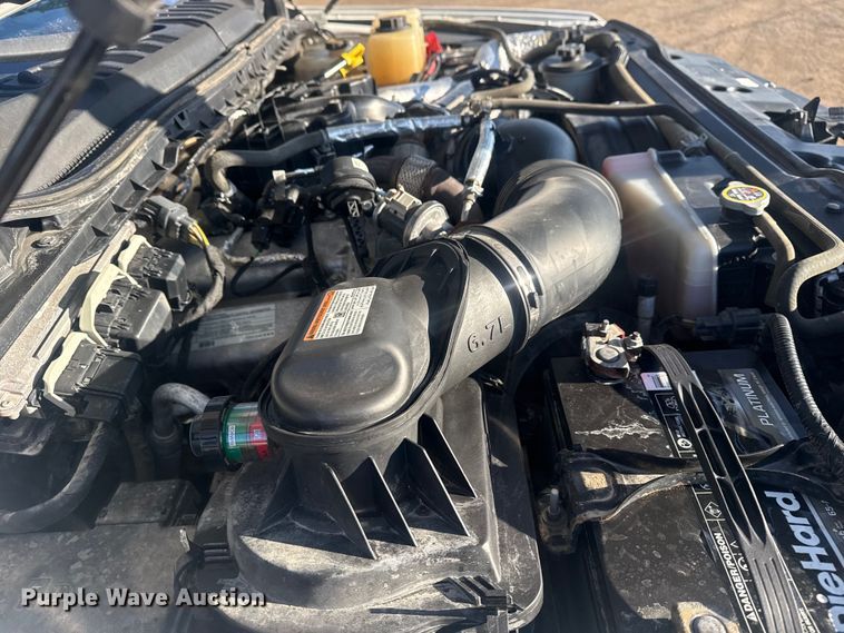 image for item EG2043 2018 Ford F450 Super Duty XL Ext. Cab flatbed pickup truck