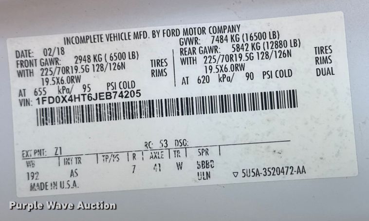 image for item EG2043 2018 Ford F450 Super Duty XL Ext. Cab flatbed pickup truck