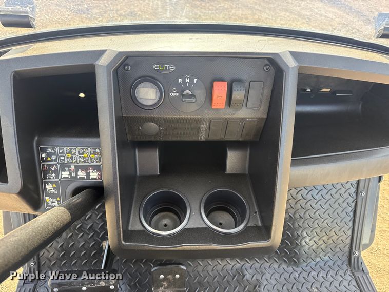 image for item EG2047 Cushman Hauler 800X golf cart