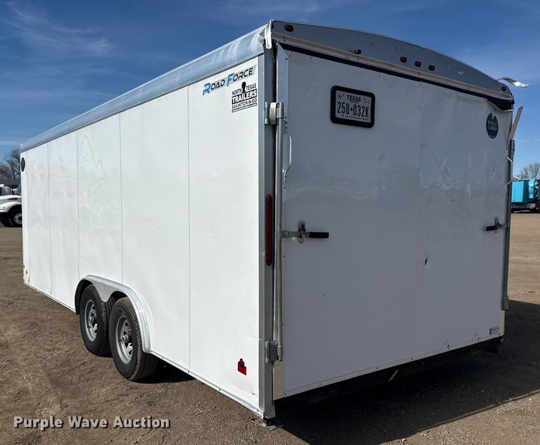 image for item EG2053 2019 Wells Cargo RF8520T3 enclosed cargo trailer