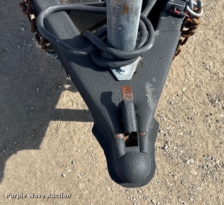 image for item EG2053 2019 Wells Cargo RF8520T3 enclosed cargo trailer