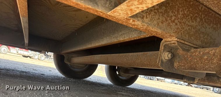 image for item EG2053 2019 Wells Cargo RF8520T3 enclosed cargo trailer