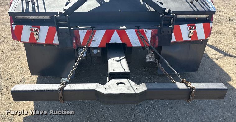 image for item EG2054 1996 International 4700 tow truck