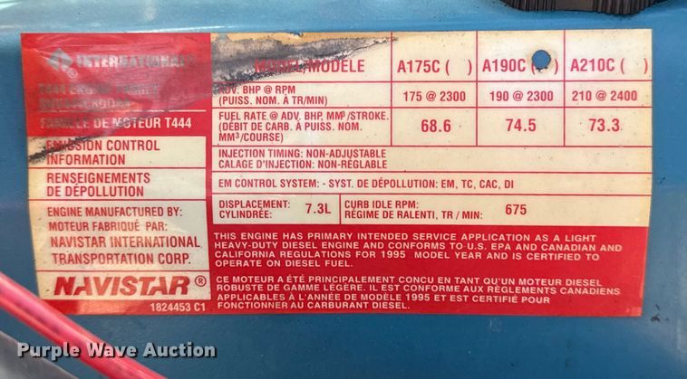 image for item EG2054 1996 International 4700 tow truck