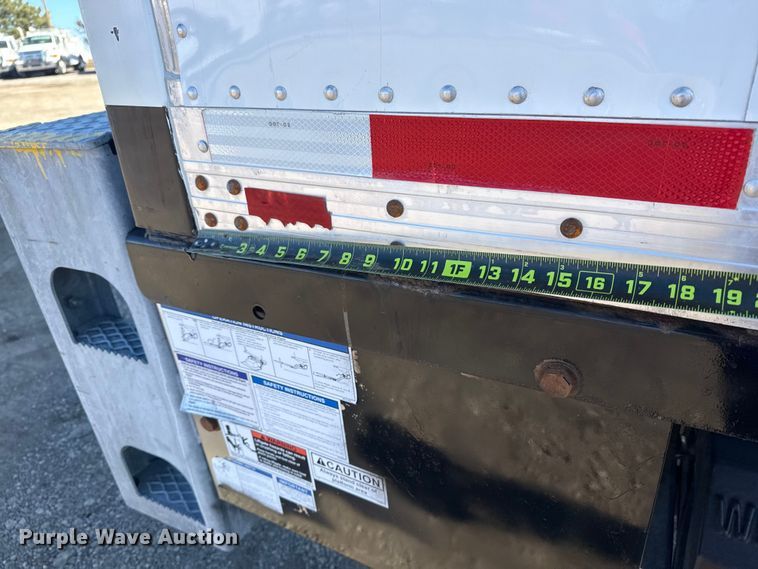 image for item EG2055 2020 Freightliner Business Class M2 bucket truck