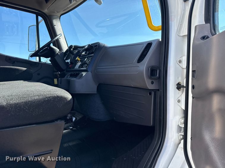 image for item EG2055 2020 Freightliner Business Class M2 bucket truck