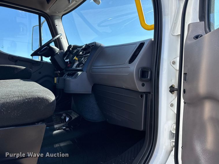 image for item EG2055 2020 Freightliner Business Class M2 bucket truck