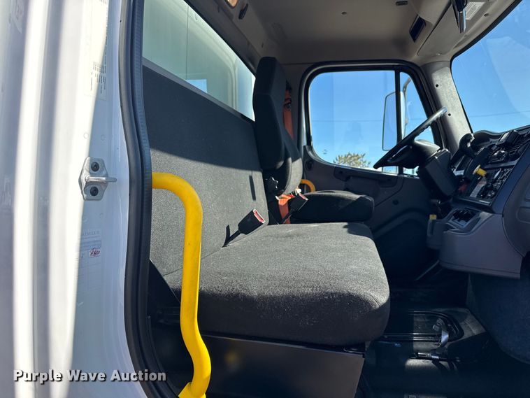 image for item EG2055 2020 Freightliner Business Class M2 bucket truck