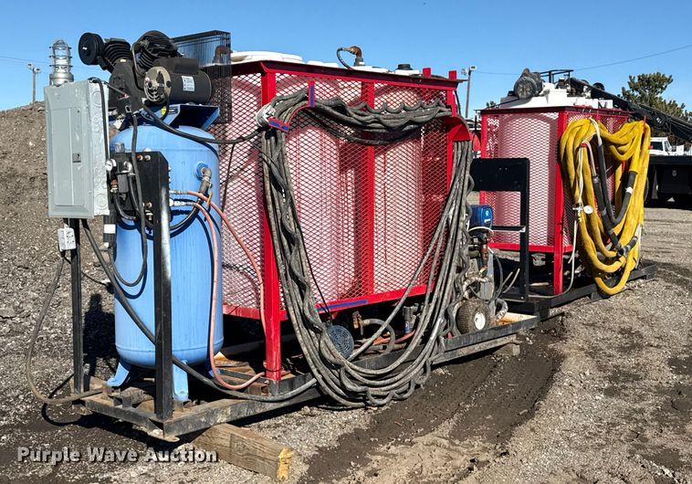 image for item EG2056 Graco Reactor E-20 spray foam insulation machine