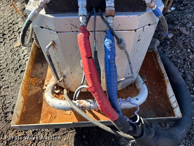 image for item EG2056 Graco Reactor E-20 spray foam insulation machine