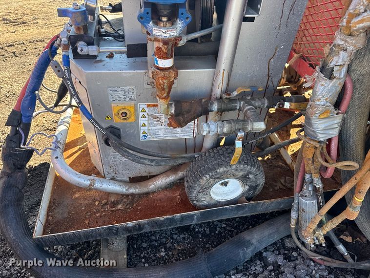 image for item EG2056 Graco Reactor E-20 spray foam insulation machine