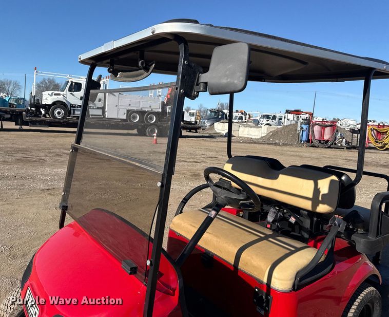 image for item EG2057 2022 EZ-GO Valor golf cart