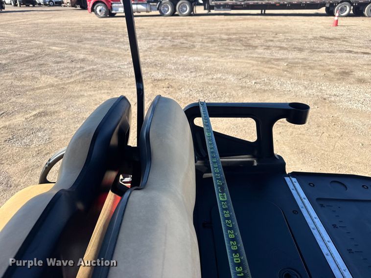 image for item EG2057 2022 EZ-GO Valor golf cart