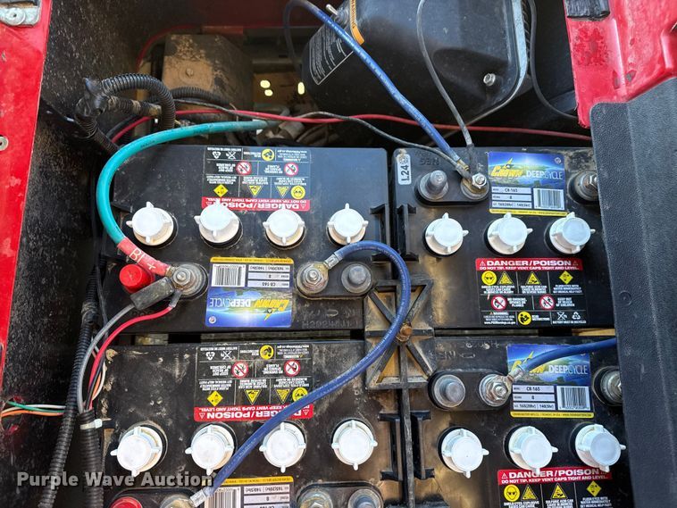 image for item EG2057 2022 EZ-GO Valor golf cart