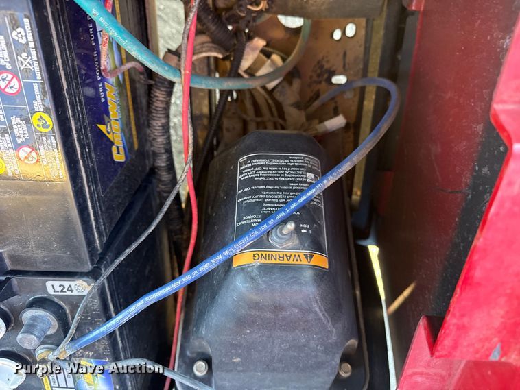 image for item EG2057 2022 EZ-GO Valor golf cart