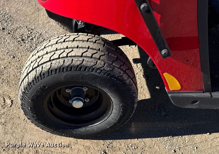 image for item EG2057 2022 EZ-GO Valor golf cart