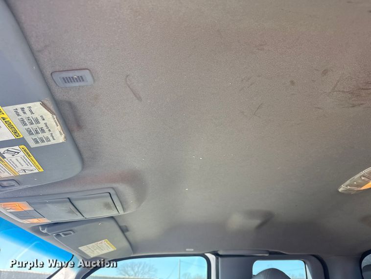 image for item EG2064 2016 Ford F550 Super Duty flatbed truck