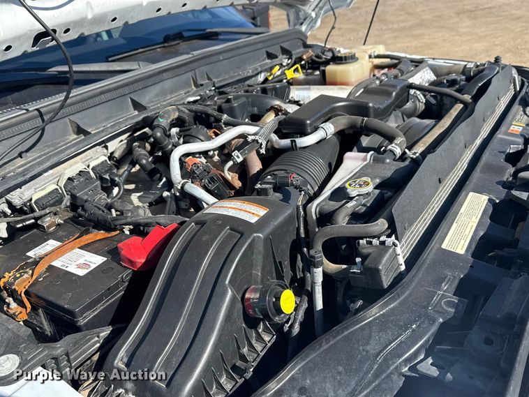 image for item EG2064 2016 Ford F550 Super Duty flatbed truck