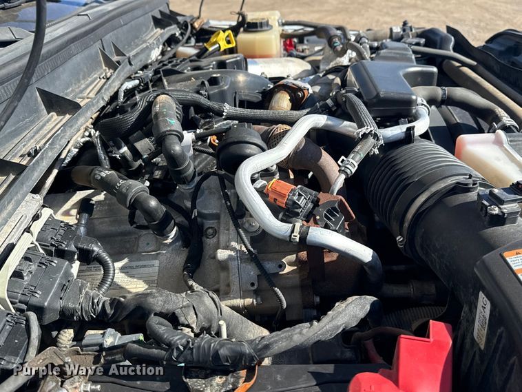 image for item EG2064 2016 Ford F550 Super Duty flatbed truck