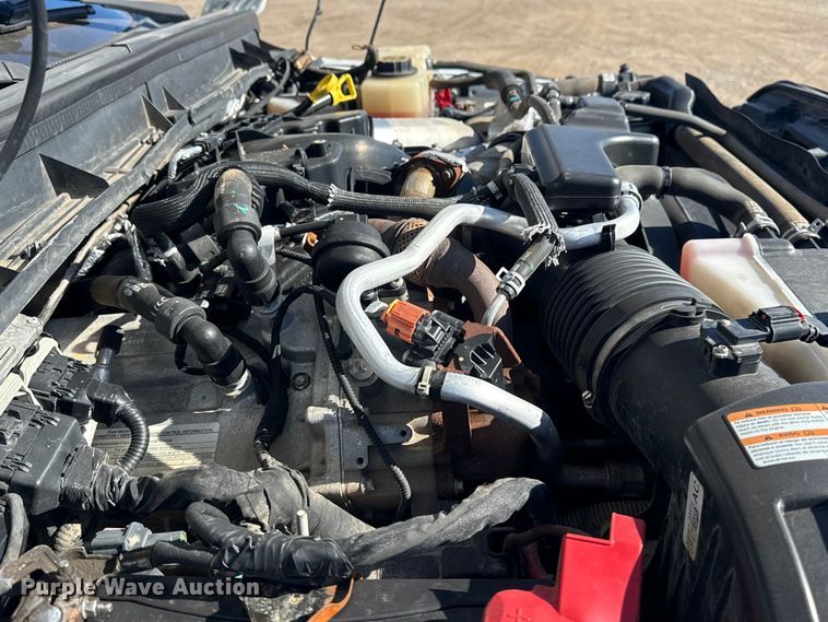 image for item EG2064 2016 Ford F550 Super Duty flatbed truck