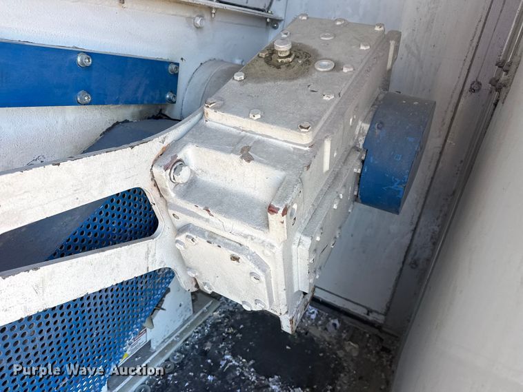 image for item EG2066 2012 Ford F750 Super Duty XL paper shredder truck