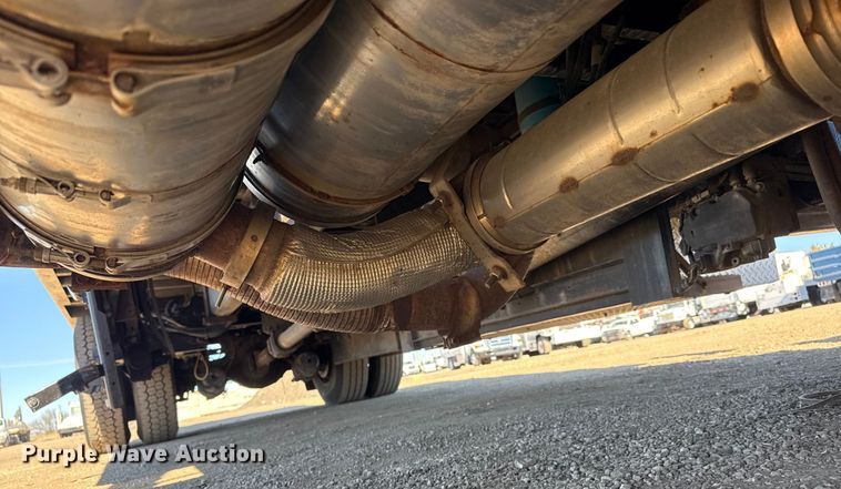 image for item EG2066 2012 Ford F750 Super Duty XL paper shredder truck