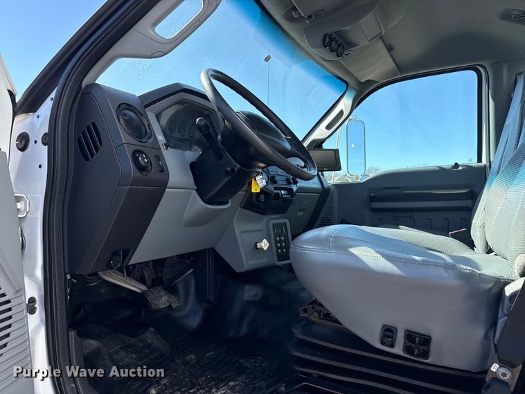 image for item EG2066 2012 Ford F750 Super Duty XL paper shredder truck