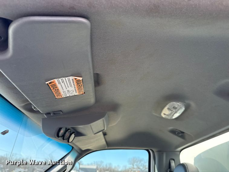 image for item EG2066 2012 Ford F750 Super Duty XL paper shredder truck