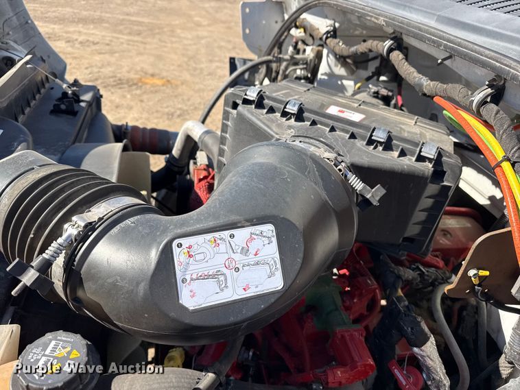 image for item EG2066 2012 Ford F750 Super Duty XL paper shredder truck