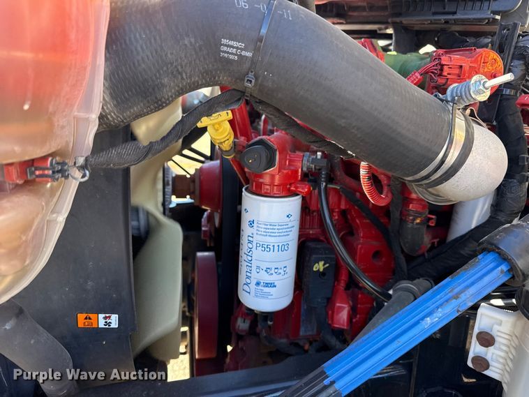 image for item EG2066 2012 Ford F750 Super Duty XL paper shredder truck