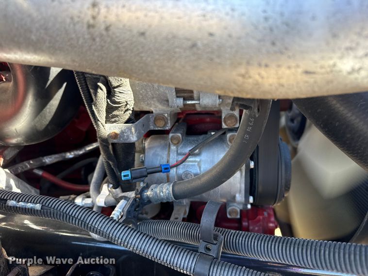 image for item EG2066 2012 Ford F750 Super Duty XL paper shredder truck