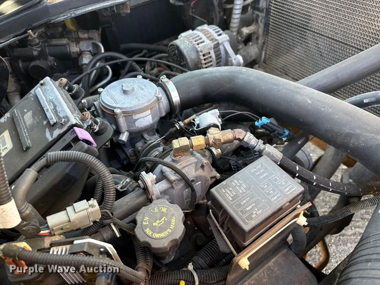 image for item EG2071 2004 Hyster H100XM forklift