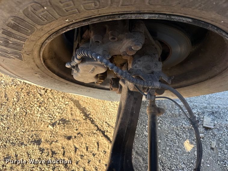 image for item EG2073 2010 International 4300 flatbed truck