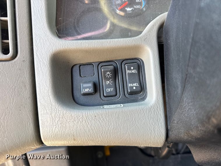 image for item EG2073 2010 International 4300 flatbed truck