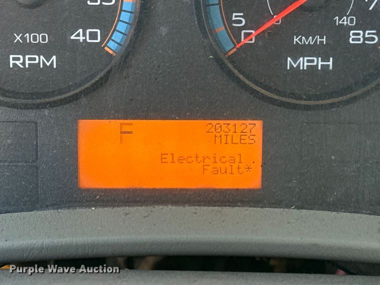 image for item EG2073 2010 International 4300 flatbed truck