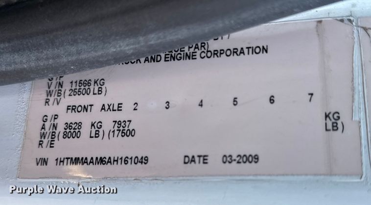 image for item EG2073 2010 International 4300 flatbed truck