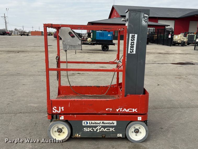image for item EI5706 SkyJack SJ12 vertical lift