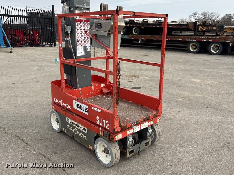 image for item EI5706 SkyJack SJ12 vertical lift