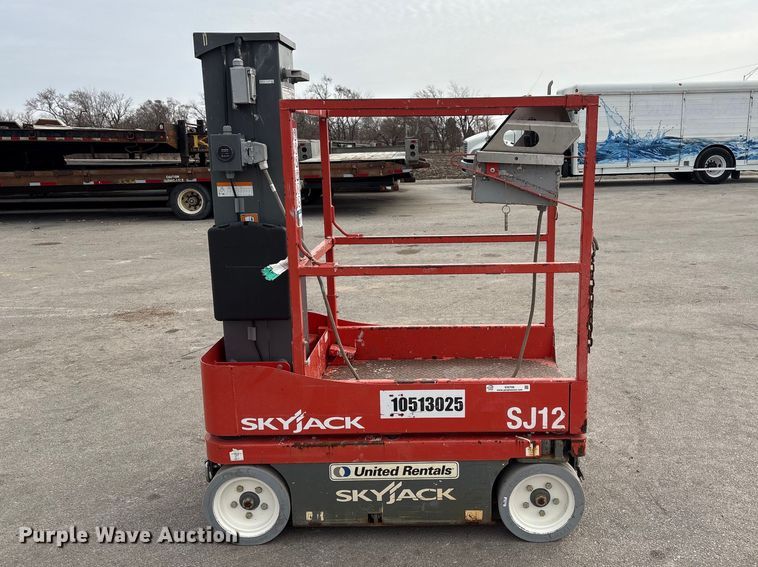 image for item EI5706 SkyJack SJ12 vertical lift