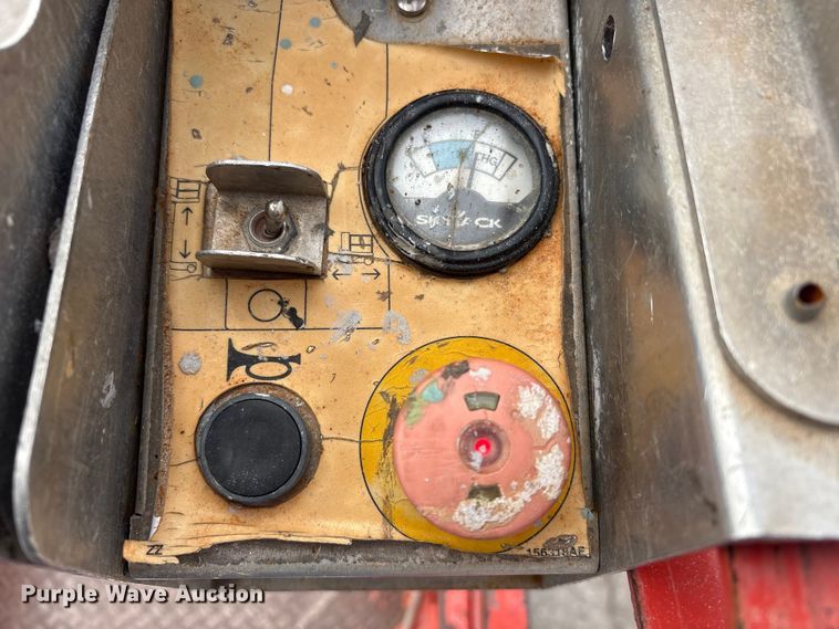 image for item EI5706 SkyJack SJ12 vertical lift