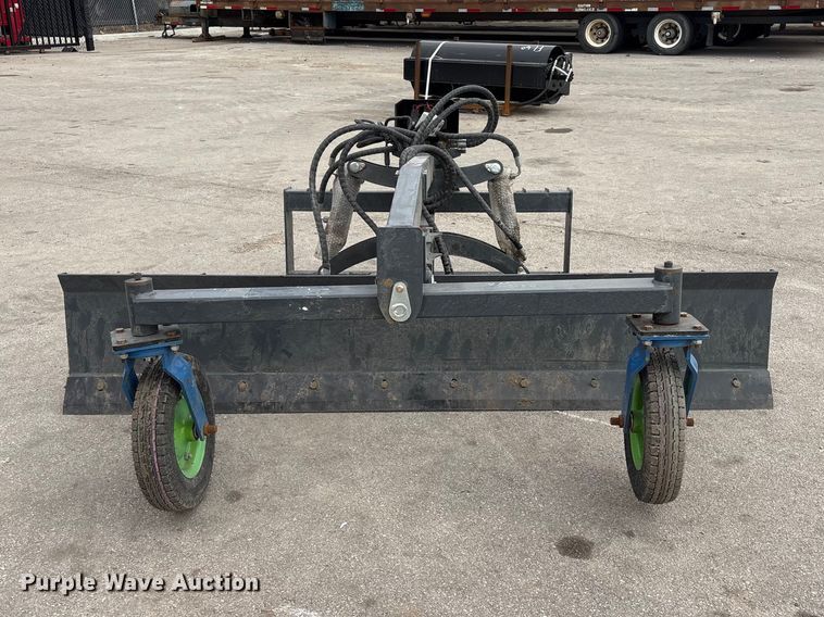 image for item EI5708 2025 Giyi GR87 skid steer grader