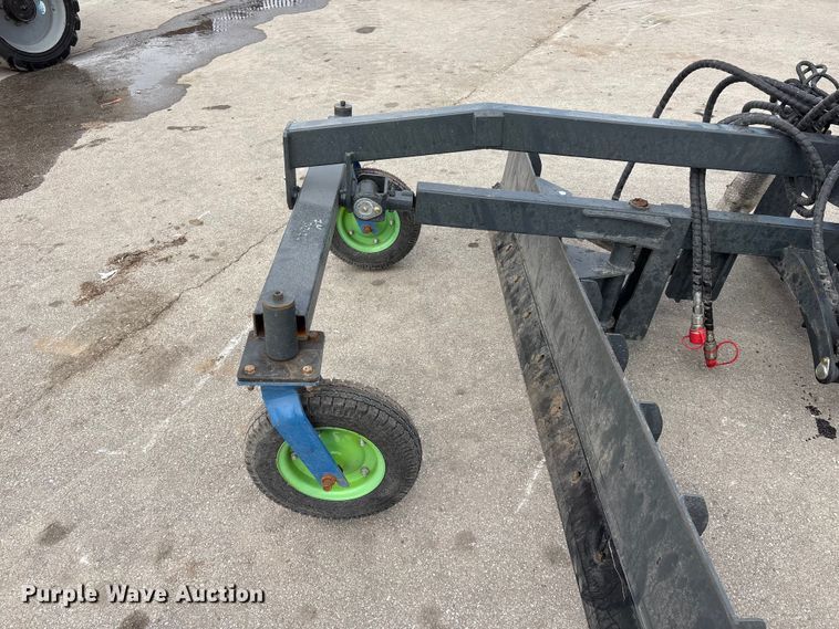 image for item EI5708 2025 Giyi GR87 skid steer grader